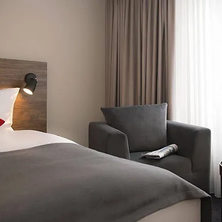 Victor's Residenz-hotel Muenchen Отель Унтершлайсхайм