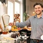 Victor's Residenz-hotel München Hotel 4*